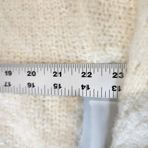 Lulu's Women's Thats the Point Ivory Pointelle Knit Turtleneck Sweater Sz XL NWT - Picture 10 of 12